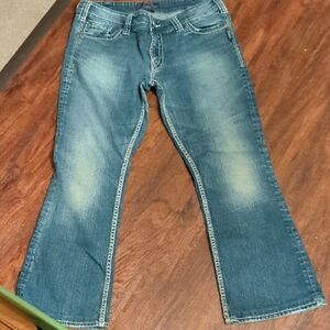 Silver Suki Jeans 32x32